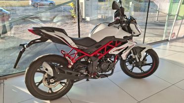 Benelli BN 125
