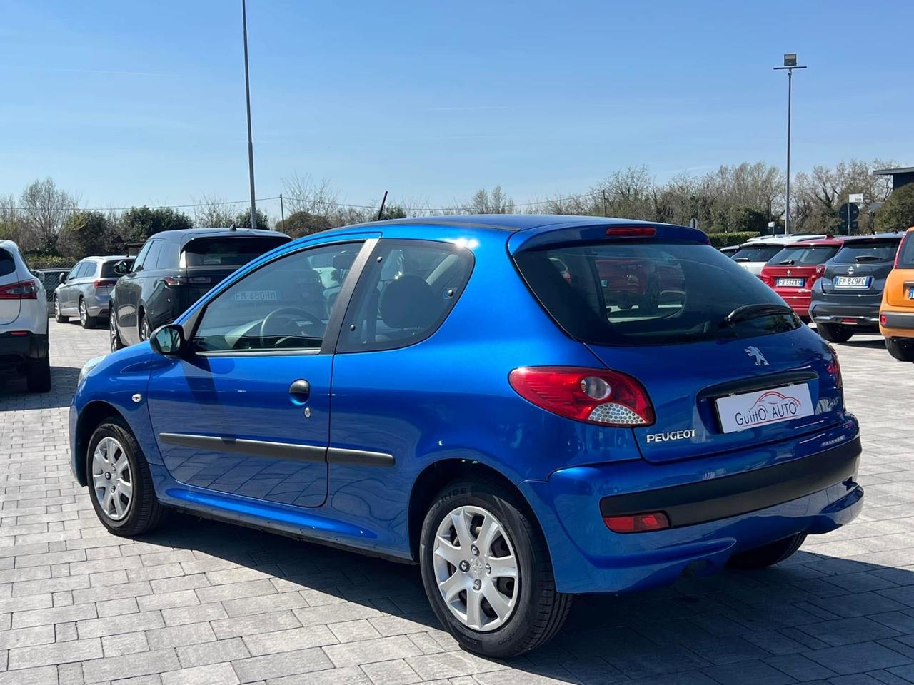 Peugeot 206 Plus 1.1 60CV 3p. ONE Line