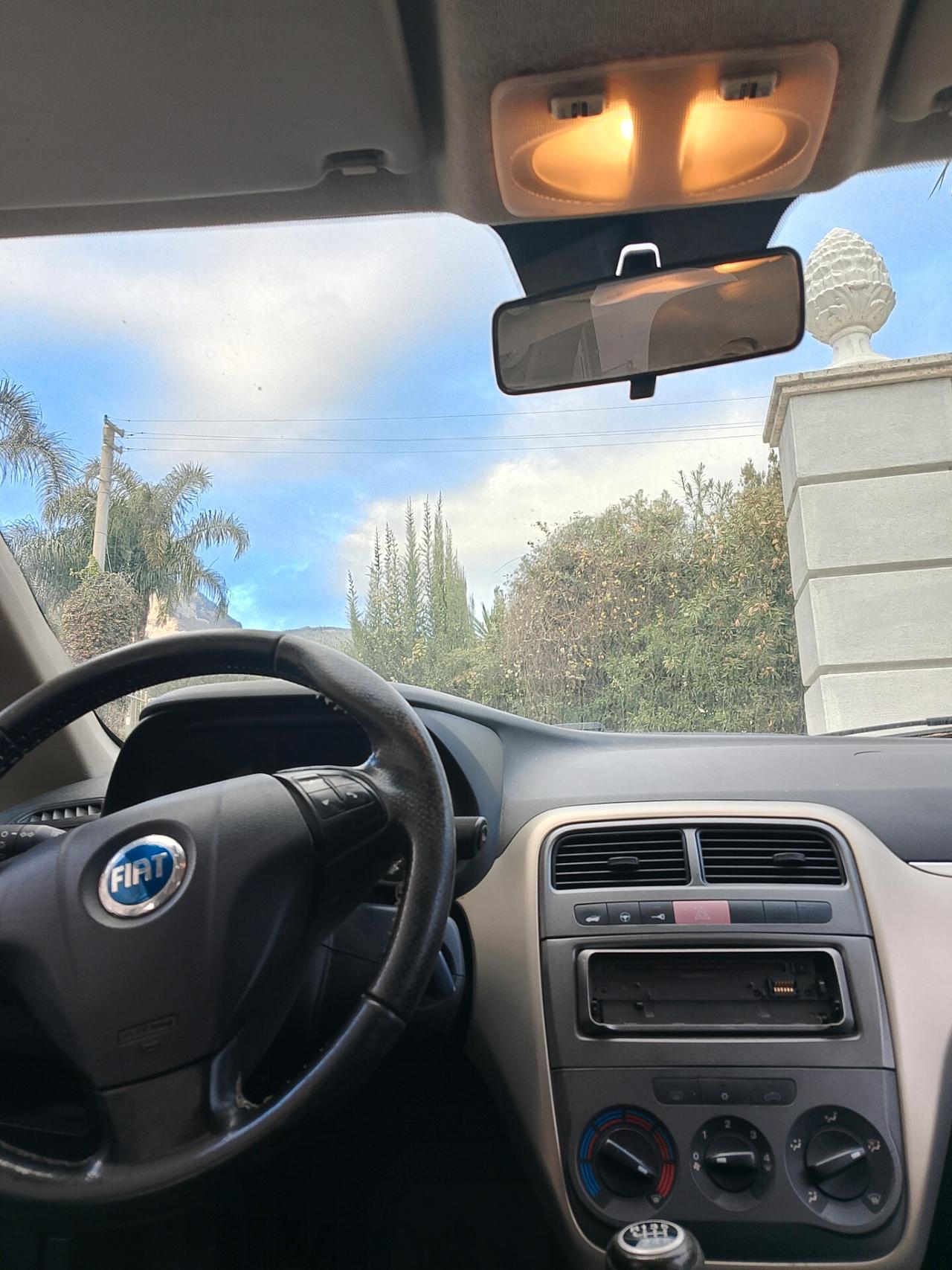 Fiat Grande Punto 1.3 MJT 90 CV 5 porte Dynamic