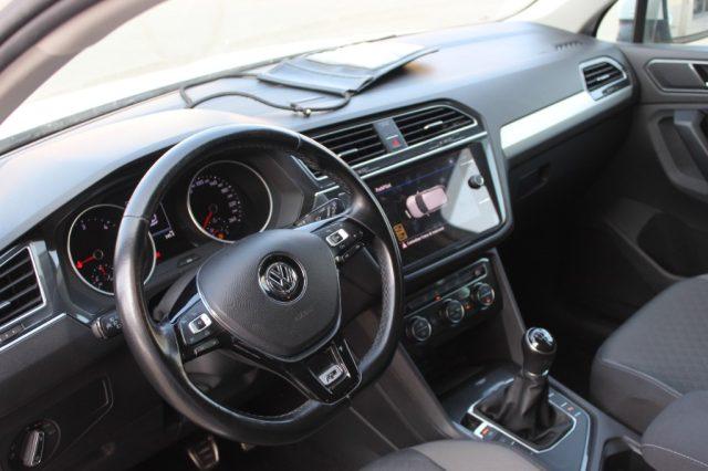 VOLKSWAGEN Tiguan 1.6 TDI R LINE