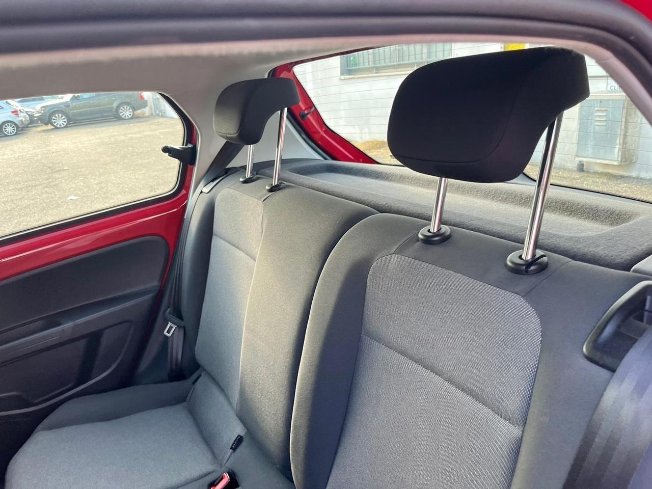 VW Up 1.0Metano 2013 36.000km!! Pari al nuovo