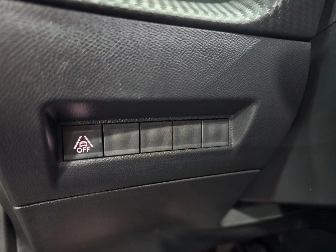 NUOVA PEUGEOT 2008 GT-LINE 1.5 BLUEHDI 131CV EAT8 CAMBIO AUTOMATICO F1