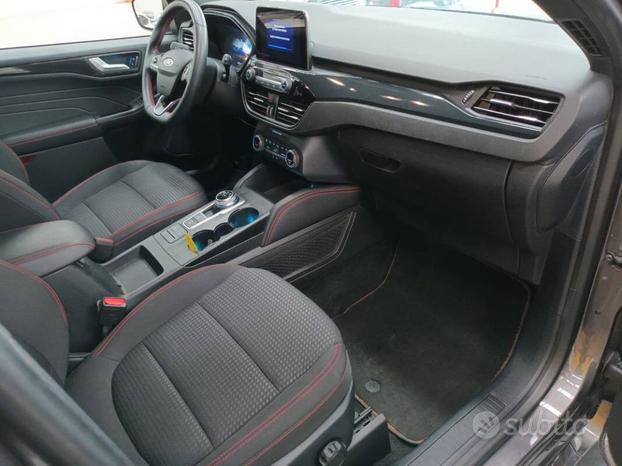 Ford Kuga 2.5 full hybrid ST-Line 190cv