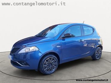 LANCIA Ypsilon 1.0 FireFly 5 porte S&S Hybrid Ecochic Silver
