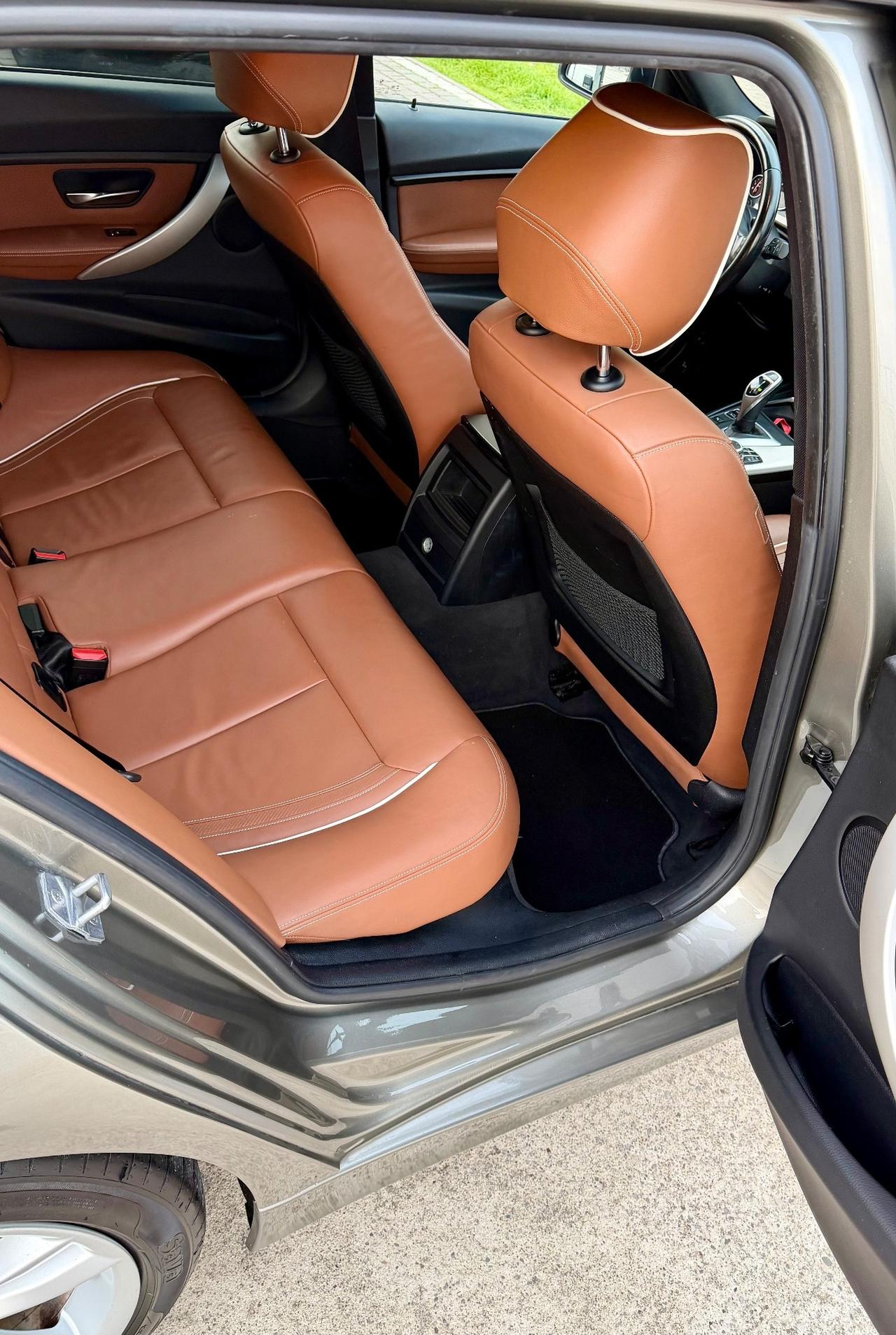 Bmw 320 320d xDrive Luxury