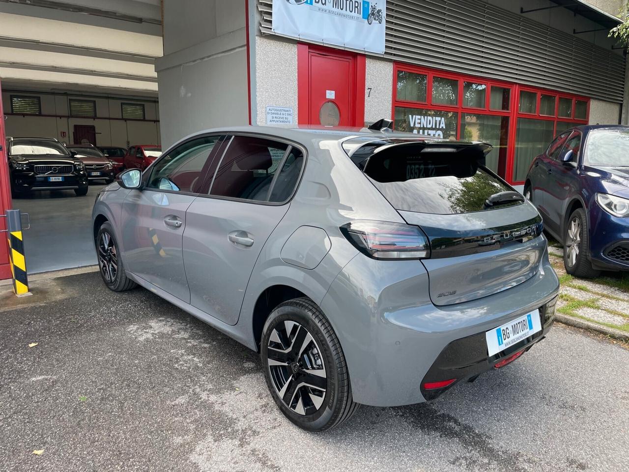 Peugeot 208 1.2 hybrid Allure 100cv e-dcs 6