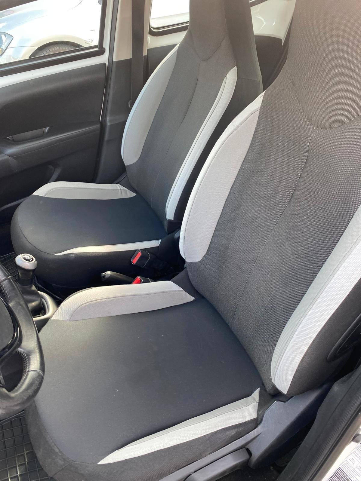 Toyota Aygo 1.0 VVT-i 69 CV 5 porte x-cool