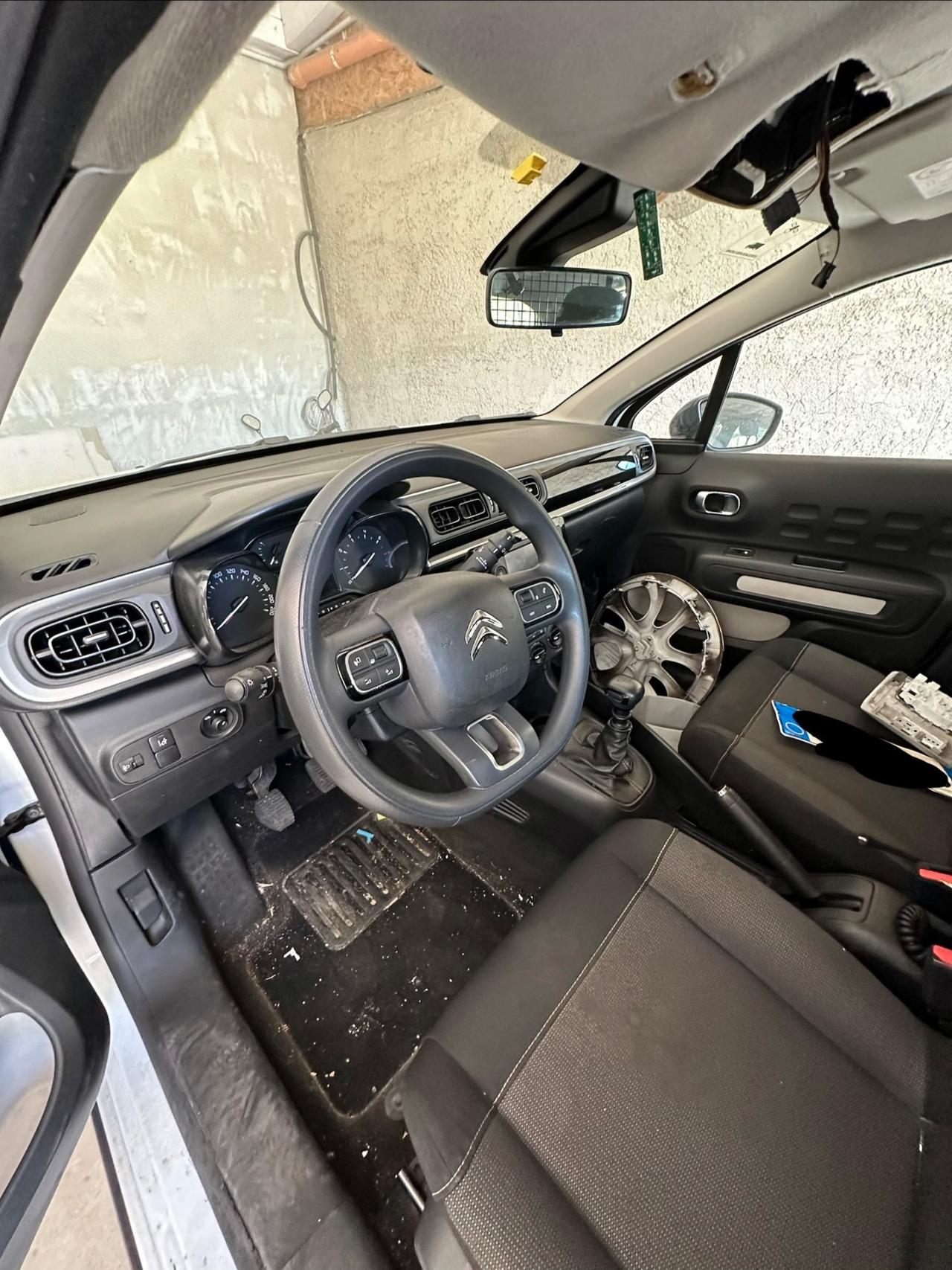 Citroen C3 BlueHDi 100 van
