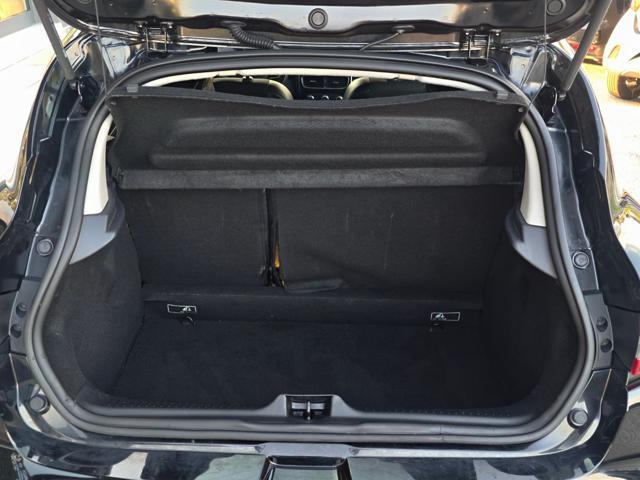 RENAULT Clio 1.2 75 CV 5 porte Duel