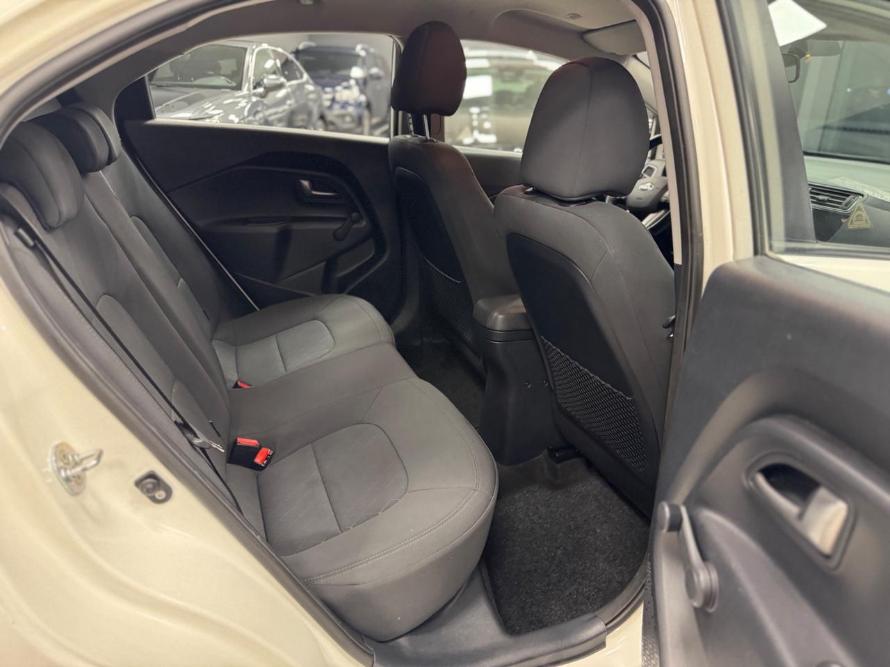 Kia Rio 1.2 CVVT 5p. Cool