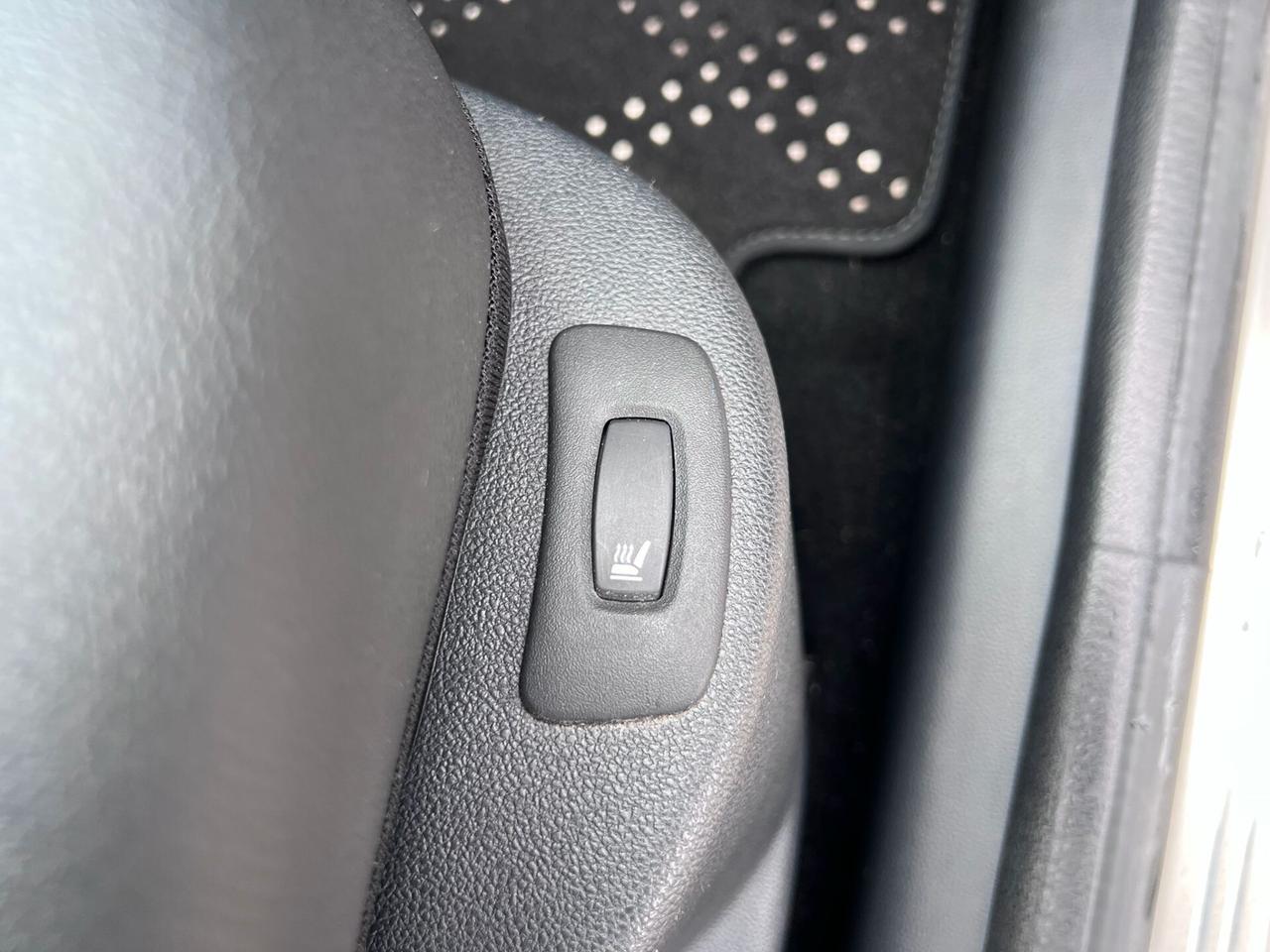 Renault Clio dCi 8V 90 CV Start&Stop 5 porte Energy Duel