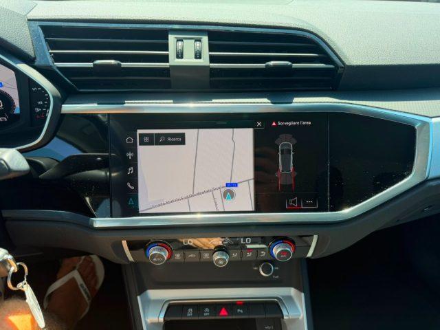 AUDI Q3 35 TDI S tronic Business Advanced