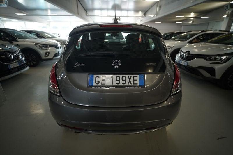 Lancia Ypsilon III 2021 1.0 firefly hybrid Gold s&s 70cv