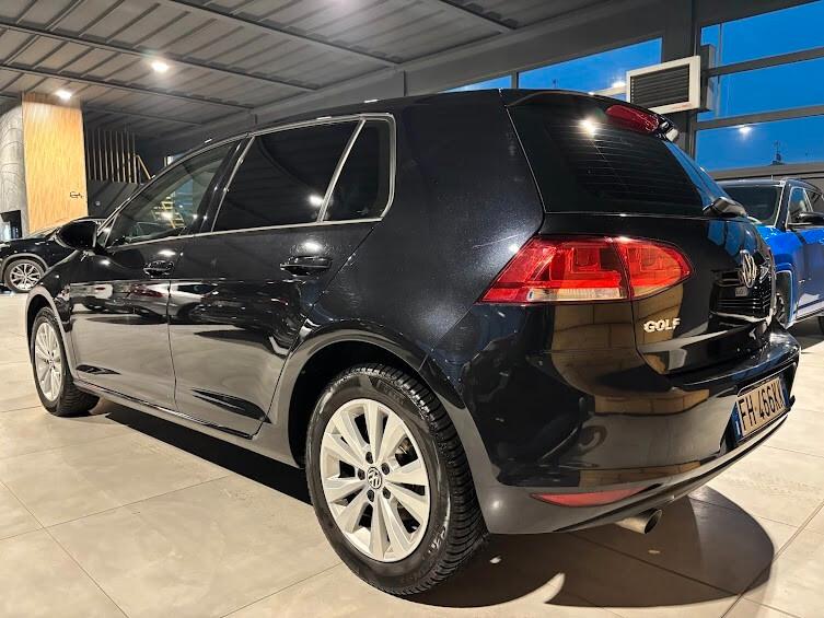 Volkswagen Golf 1.6 TDI 110CV 5P. 60.000KM NEOPATENTATI