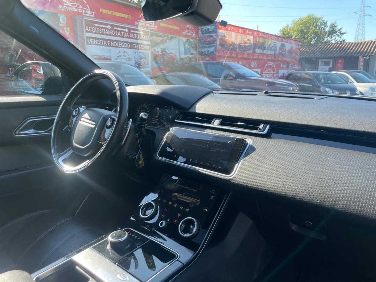 Land Rover Range Velar 2.0D I4 240 CV R-Dynamic black edition