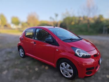 Toyota Aygo 1.0 12V 5 porte Now Connect - POCHI KM