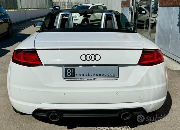 AUDI TT Roadster 2.0 TDI ultra Design