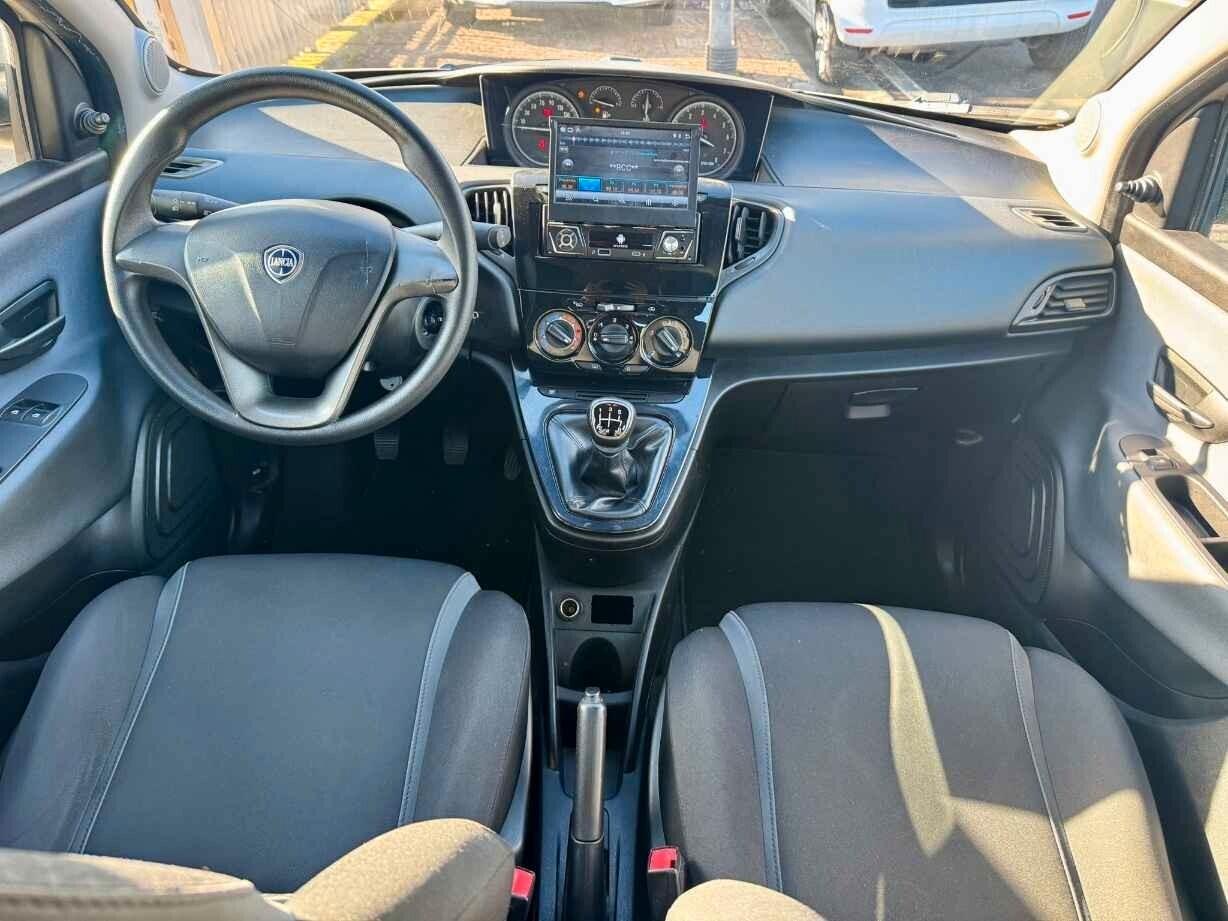 Lancia Ypsilon 1.2 69 CV GPL Ecochic Gold