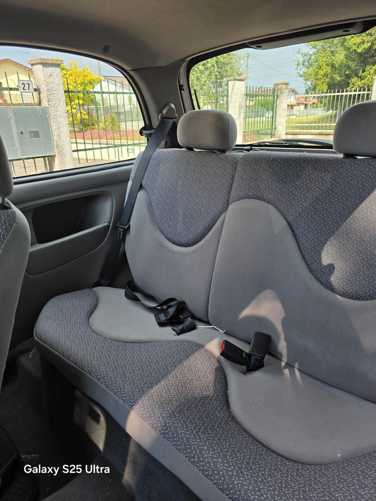 Nissan Micra 1.0 2003 Cambio automatico