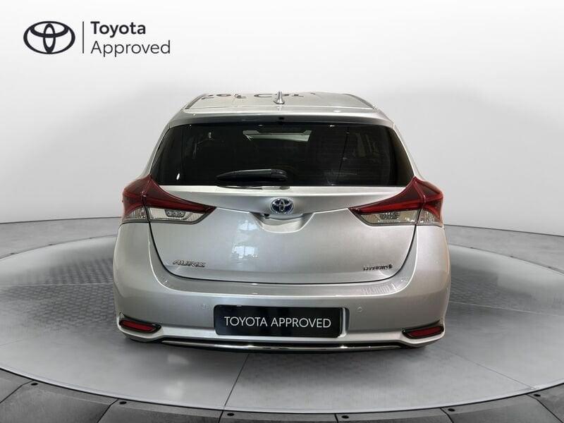Toyota Auris 1.8 Hybrid Lounge