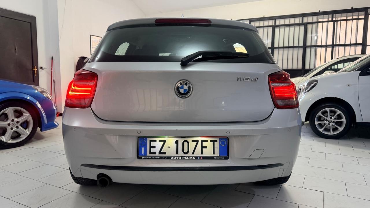 Bmw 118 120d 5p. Sport