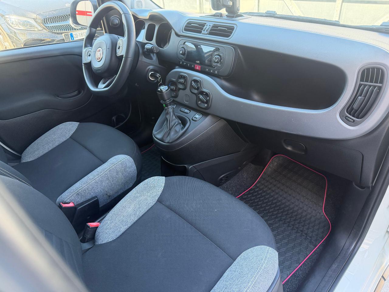 Fiat Panda 1.0 FireFly S&S Hybrid City Cross