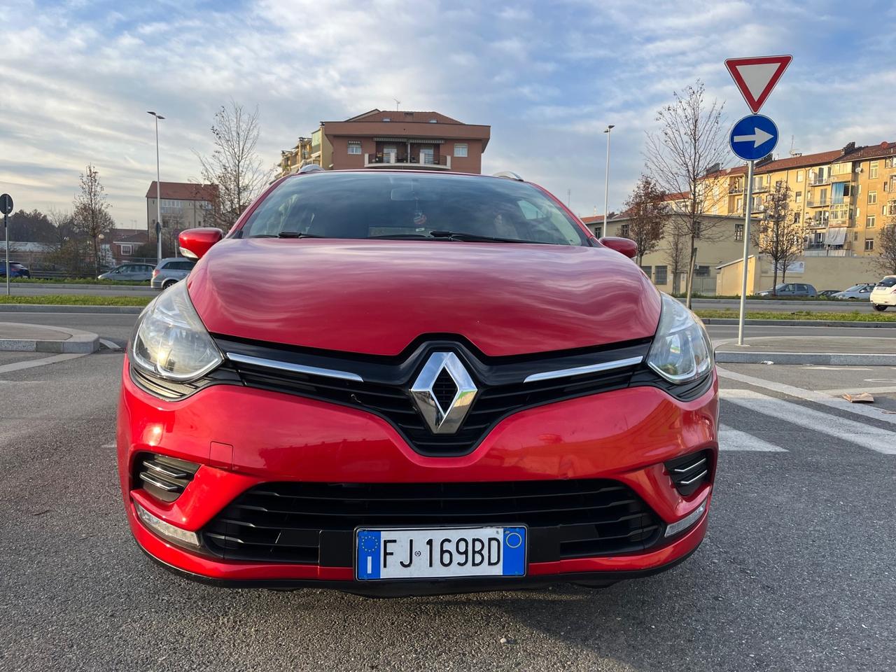 Renault Clio Sporter 1.2 75CV Zen