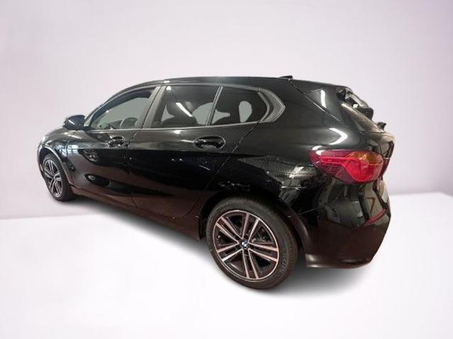 BMW 116 i 5p. Business Advantage