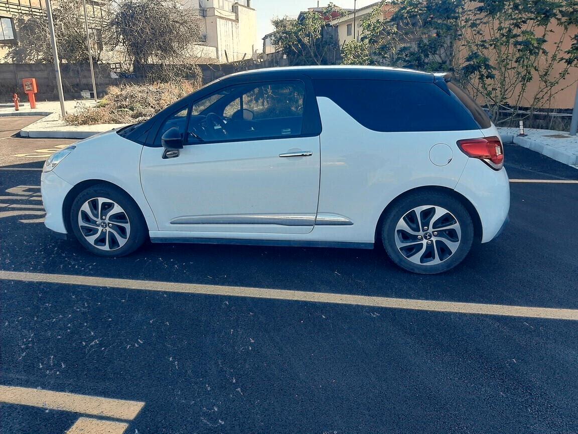 Ds DS3 DS 3 1.6 e-HDi 90 airdream Just Black ADATTA A NEOPATENTATI