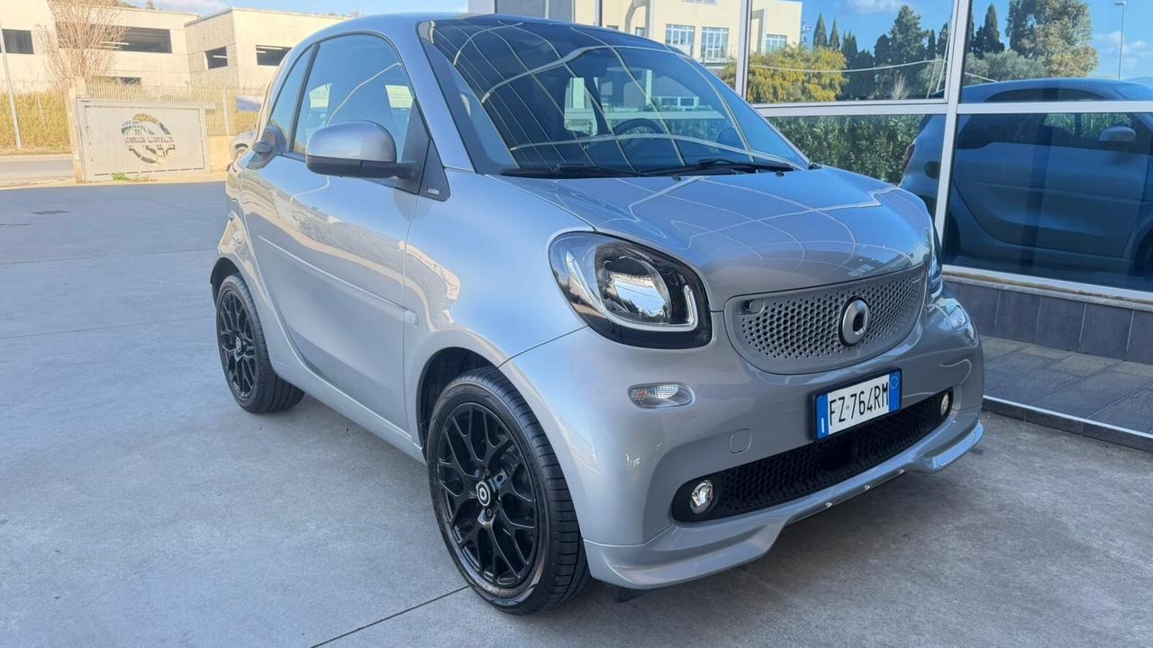 Smart ForTwo 70 1.0 twinamic Superpassion