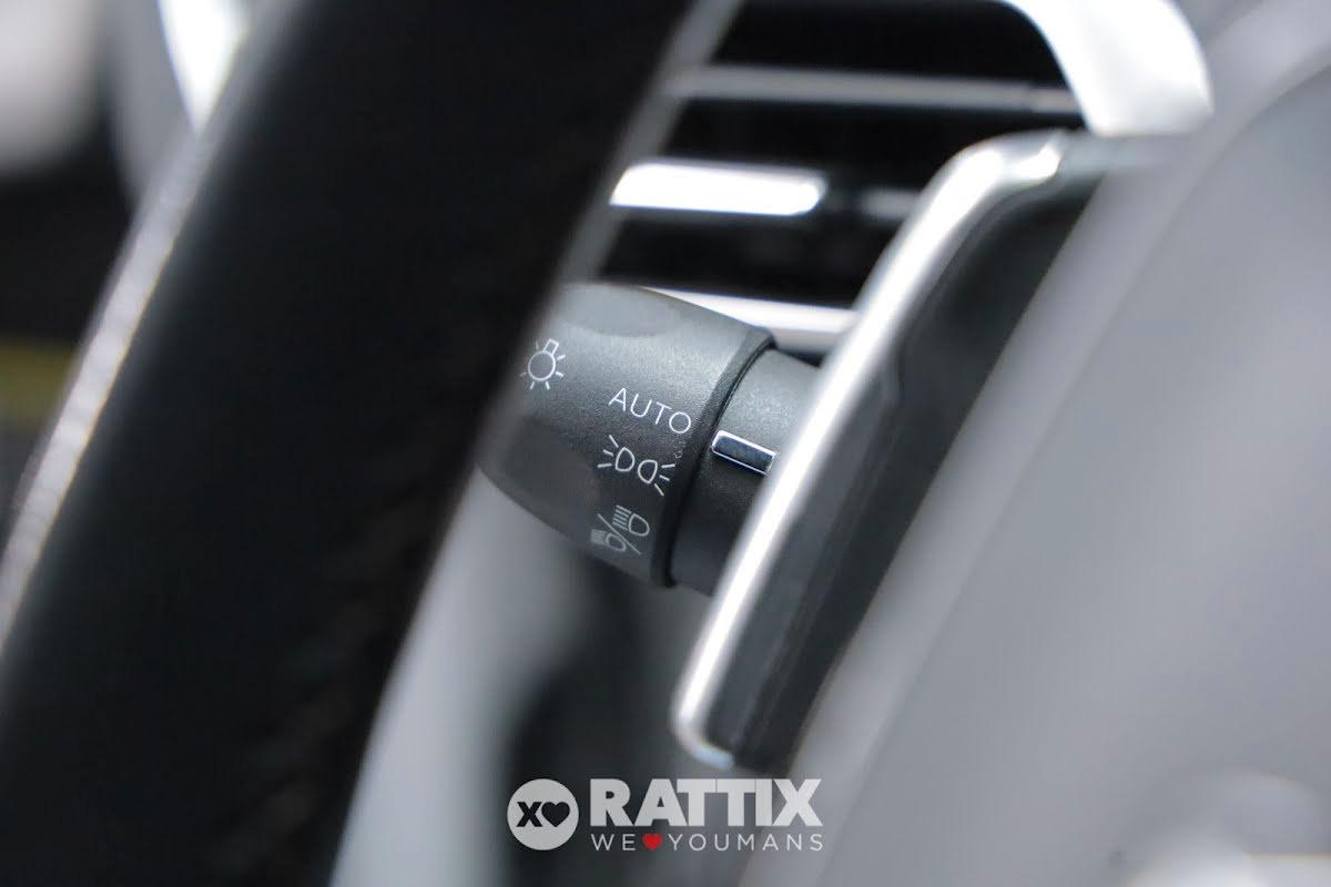 Peugeot 3008 1.6 hybrid 225CV GT e-eat8