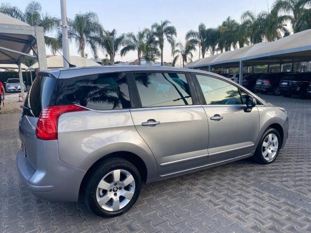 PEUGEOT 5008 BlueHDi 120 7 POSTI