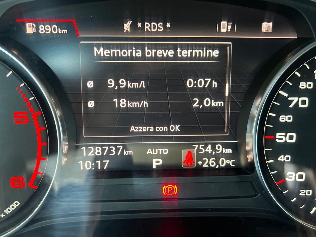 Audi A4 2.0 35 TDI Sport #11120