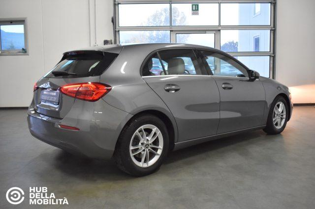 MERCEDES-BENZ A 180 d Automatic Business