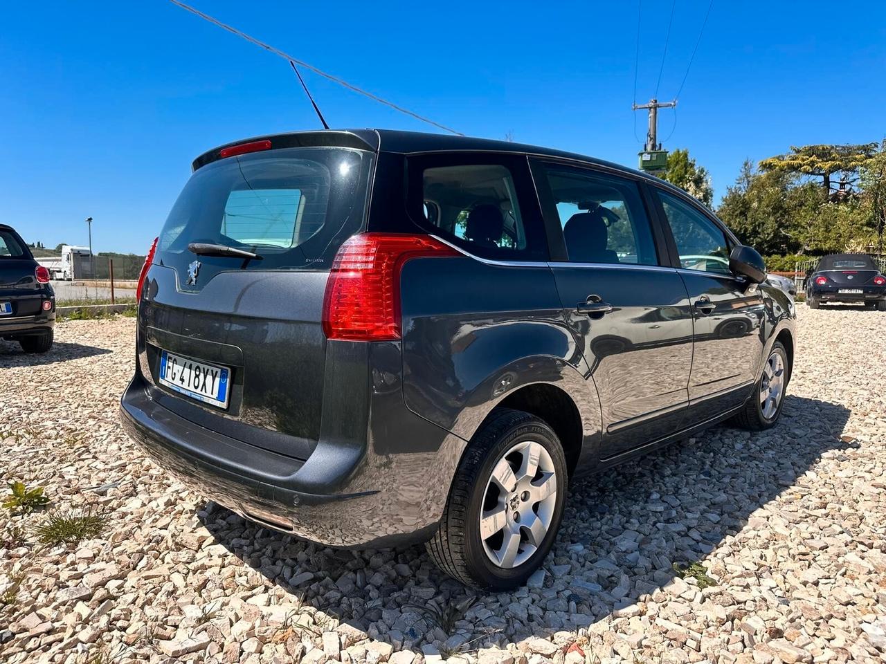 Peugeot 5008 1.6 HDi 112CV Tecno