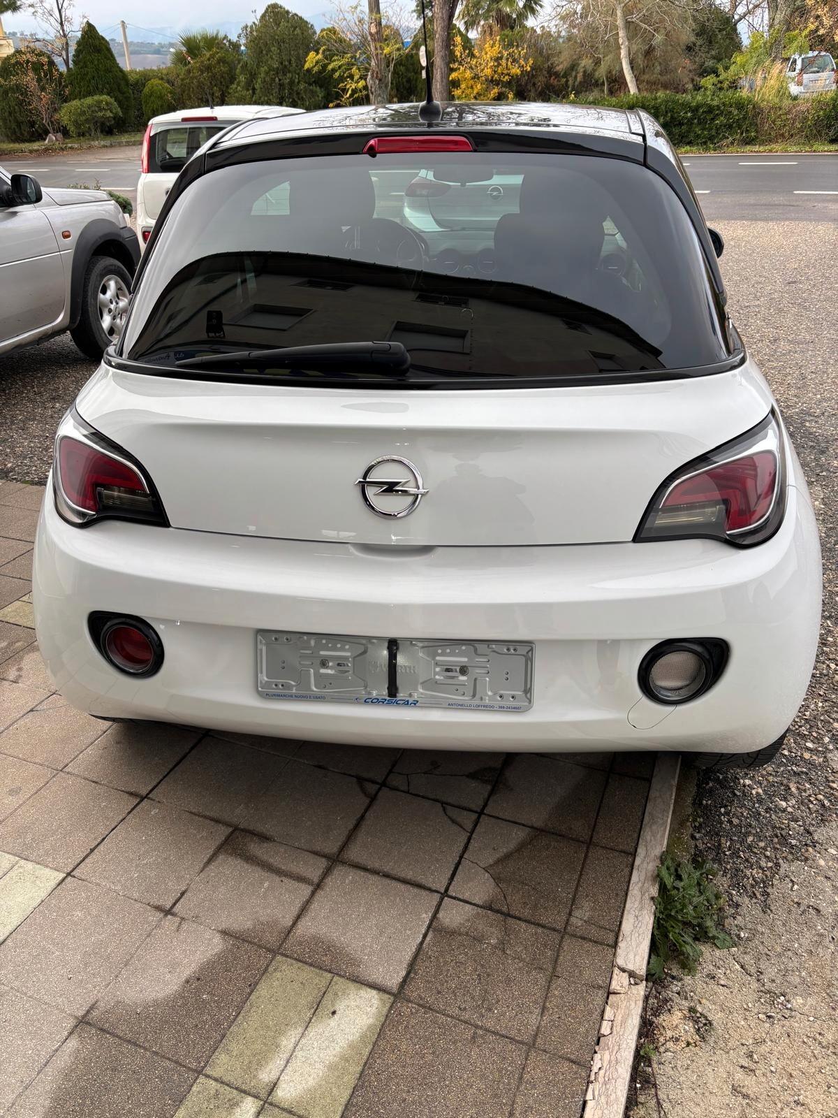 Opel Adam 1.2 70 CV Jam