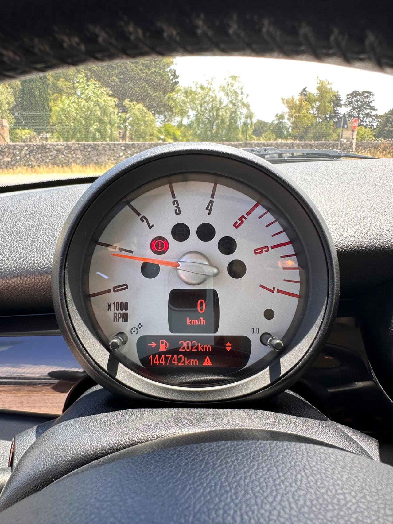Mini Cooper 1.6 D -2010 XENO/16"