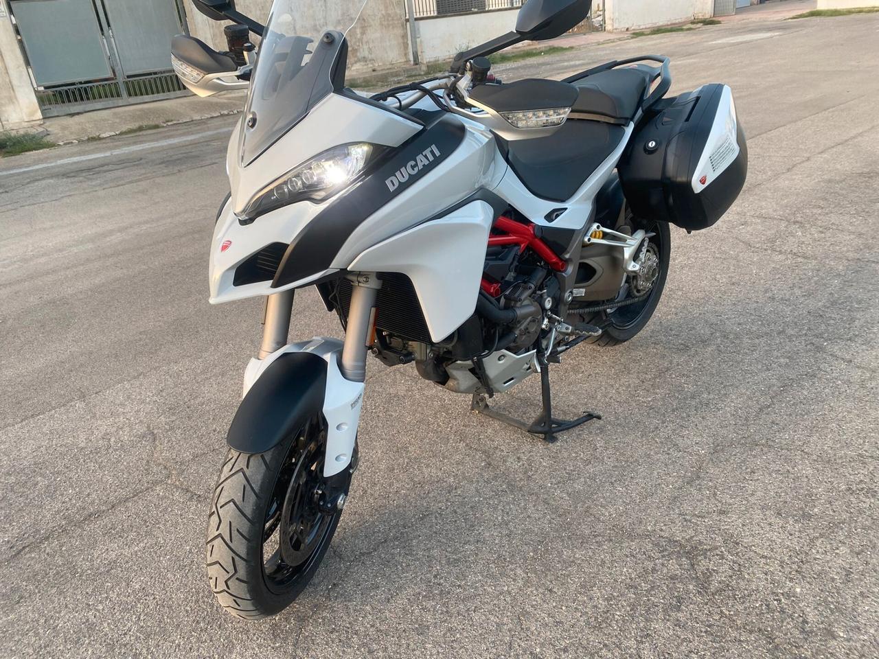 Ducati Multistrada 1200 S (ICEBERG WHITE)