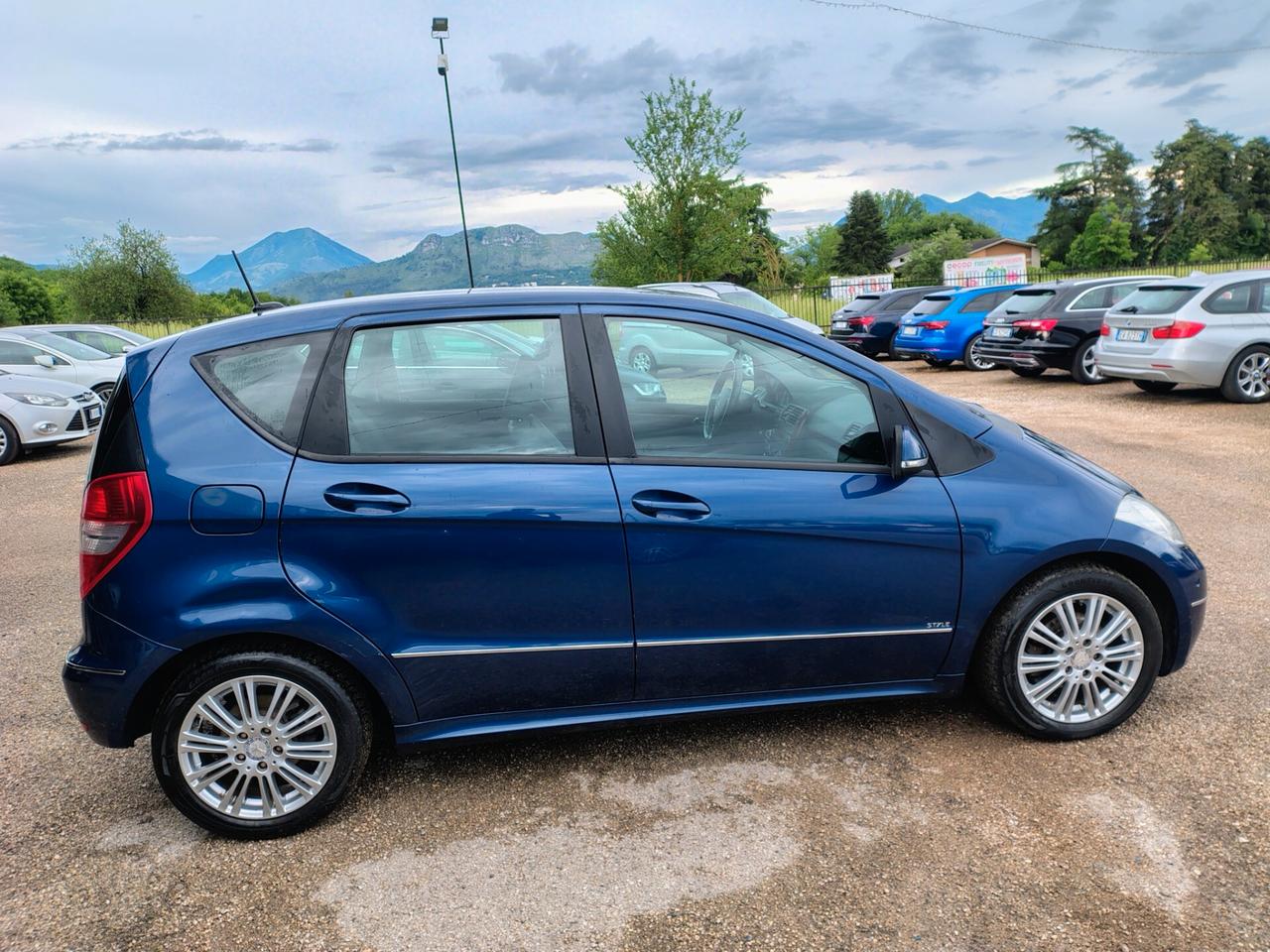 Mercedes-benz A 160 A 160 CDI AUTOMATIC Avantgarde