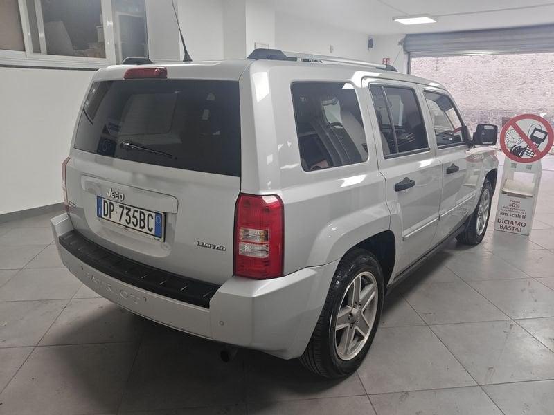 Jeep Patriot Patriot 2.0 td Limited 4wd dpf LEGGI