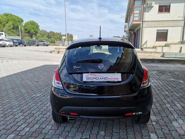 LANCIA Ypsilon 1.2 69 CV 5 porte GPL Gold