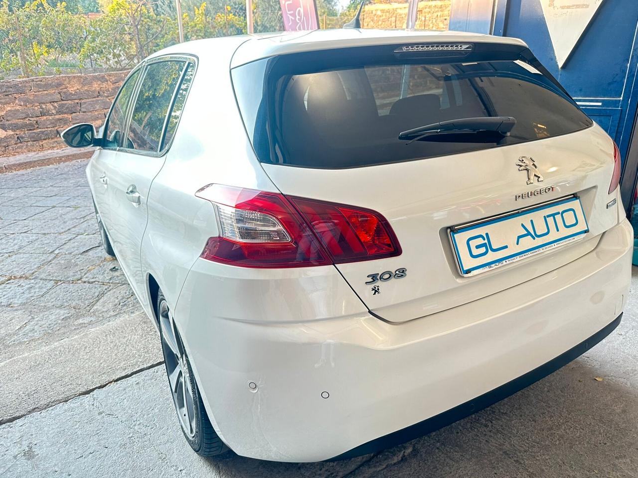 Peugeot 308 BlueHDi 150 S&S EAT6 GT Line