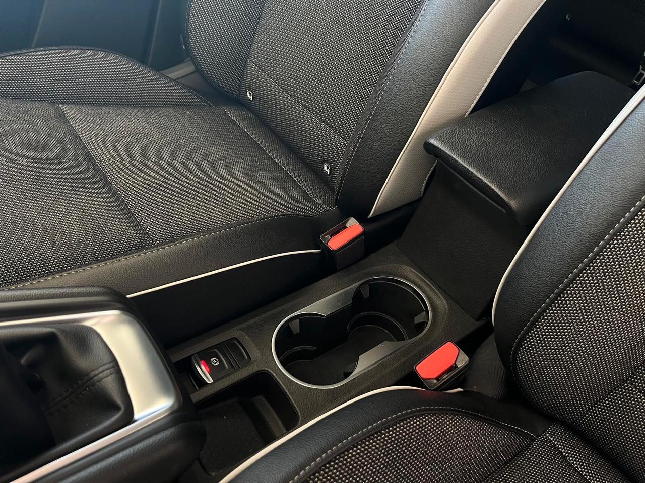 Renault Captur 1.5 BluedCi 115cv Intense FULL