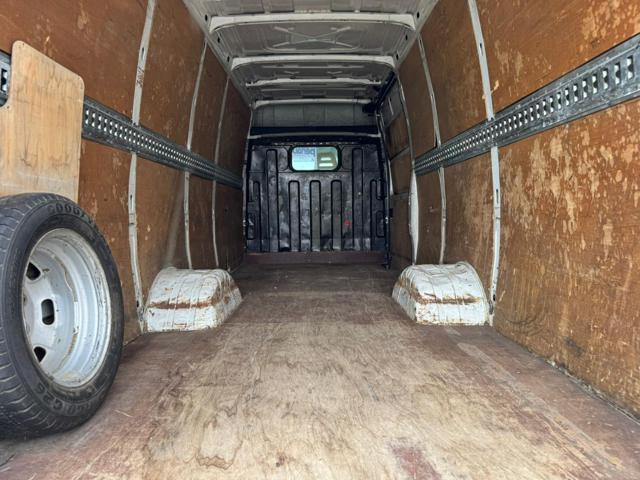 IVECO Daily 35C13V/BarTor2.8 TDI PL-TM-RG Furg