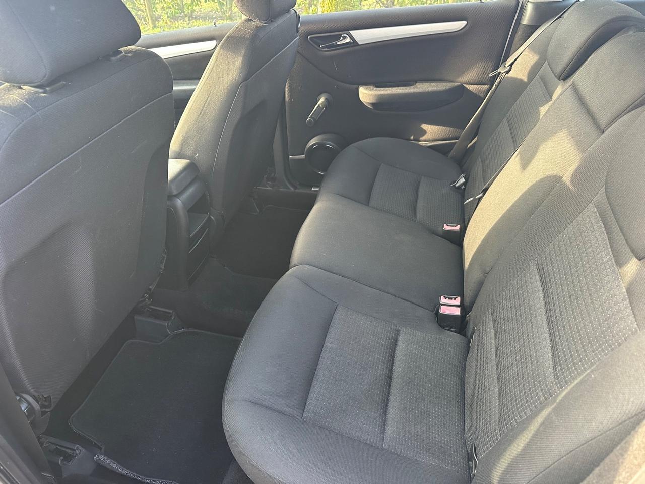 Mercedes-benz B GPL 2006 NEOPATENTATI