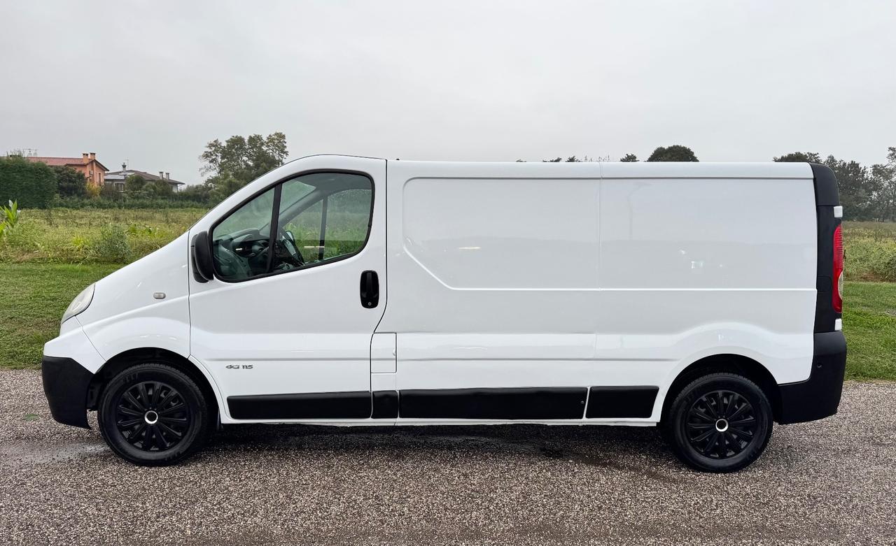 RENAULT TRAFIC 2.0 CTDI 115 FURGONE VAN AUTOCARRO