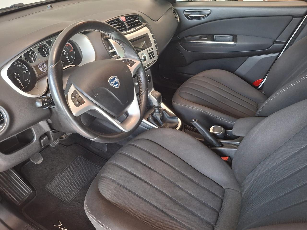 Lancia Delta 1.6 mjt Platino 120cv*NEOPATENTATI