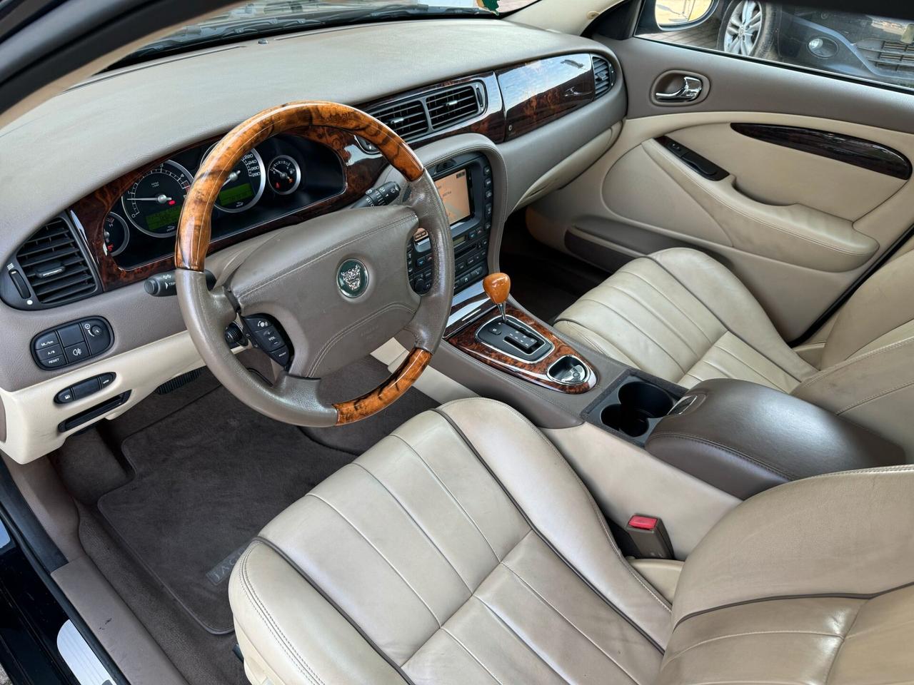Jaguar S-Type 2.7 diesel V6 Executive