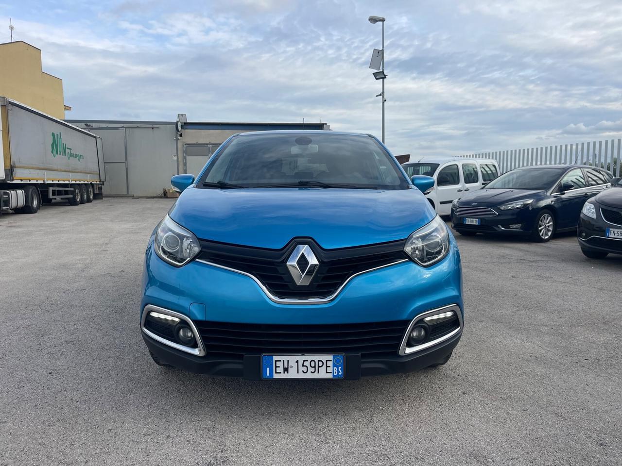 RENAULT CAPTUR 0.9 TCE FULL LED PARI AL NUOVO