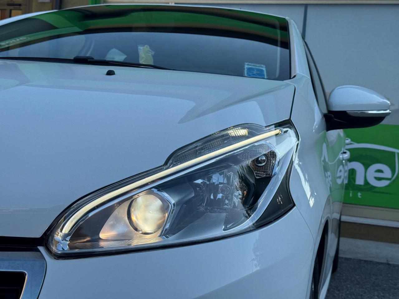 Peugeot 208 PureTech 82 5 porte Allure 36150km